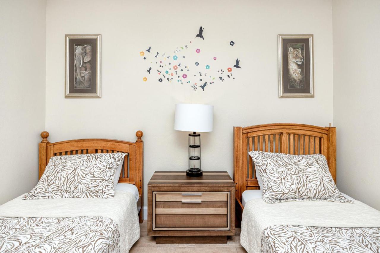 Palm Harbor Paradise - Lovely Home With Pool & Hot Tub Ngoại thất bức ảnh