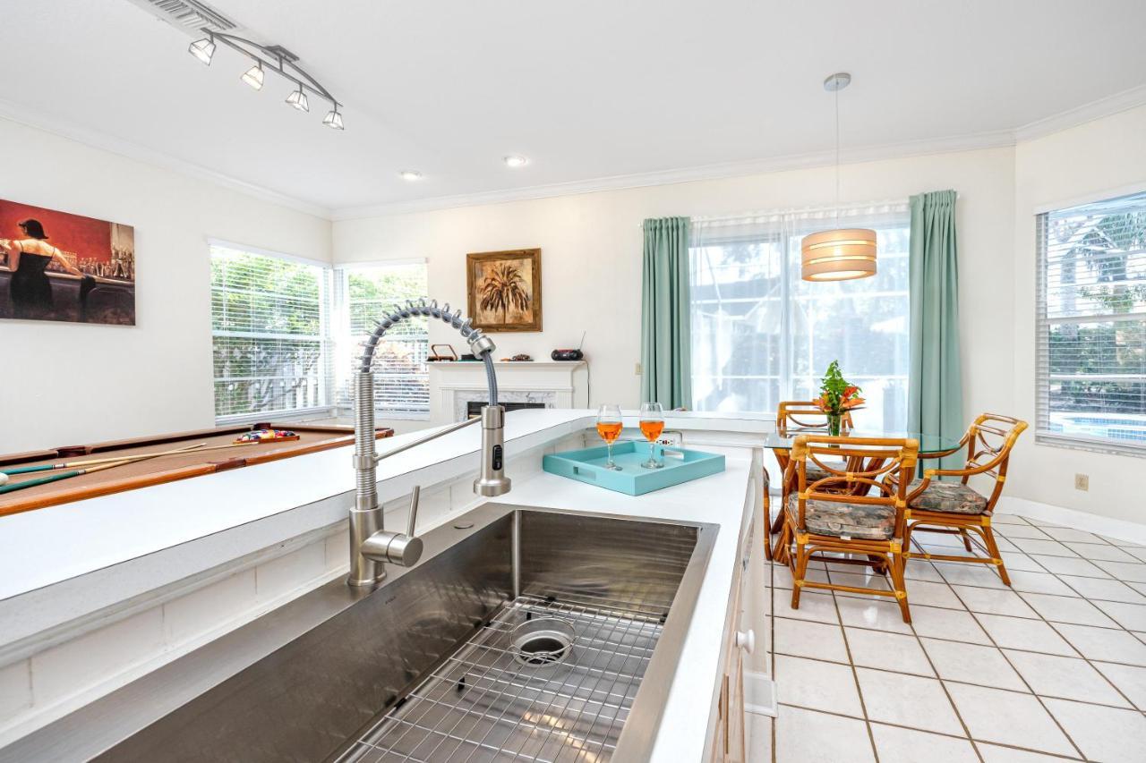 Palm Harbor Paradise - Lovely Home With Pool & Hot Tub Ngoại thất bức ảnh